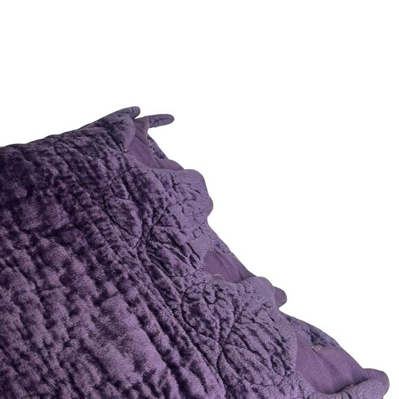 soft surroundings purple crushed velvet wavey edge Quilted throw blanket - Picture 12 of 13